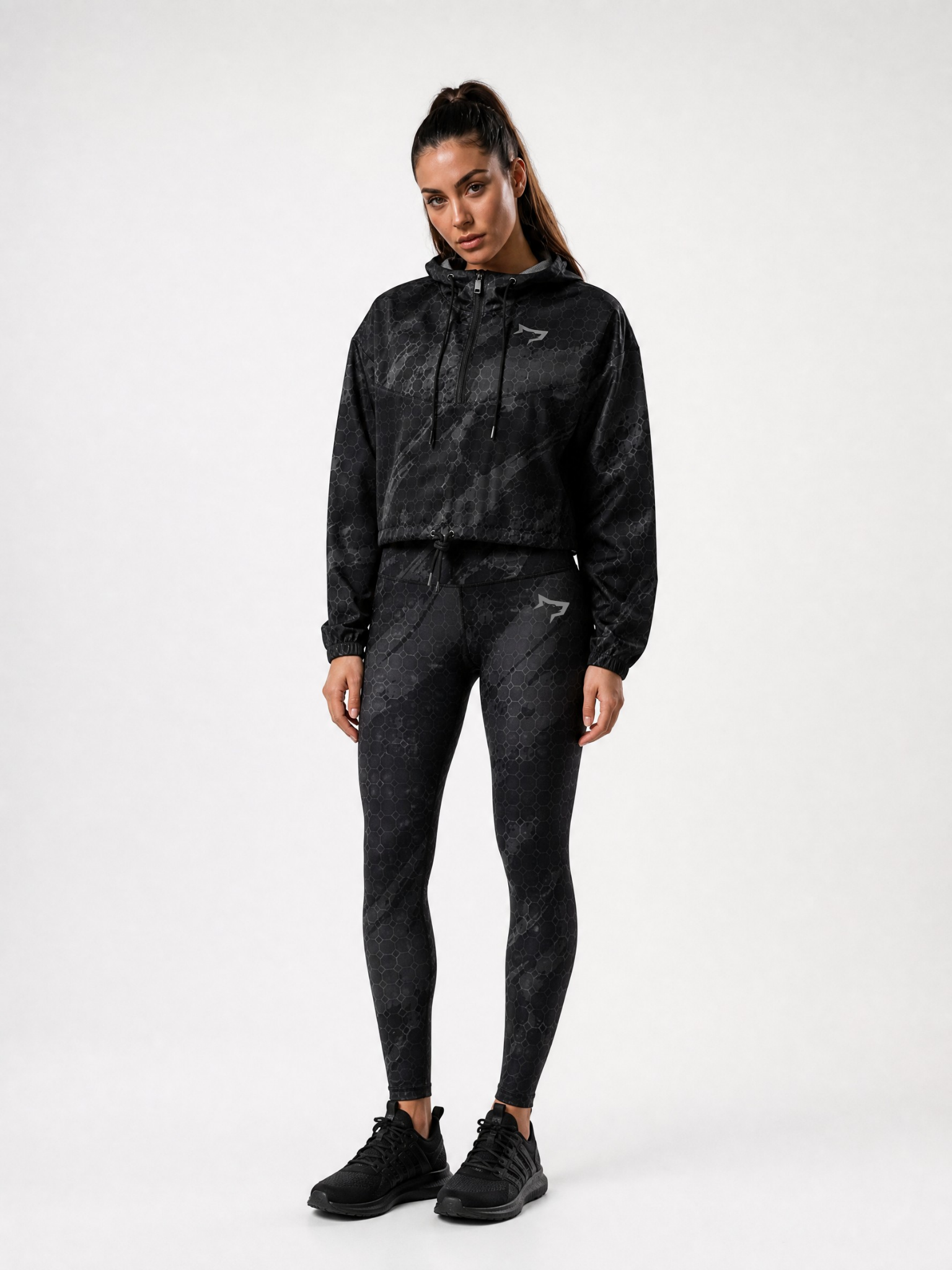 Gymwolves Kadın Crop Windbreaker Mont