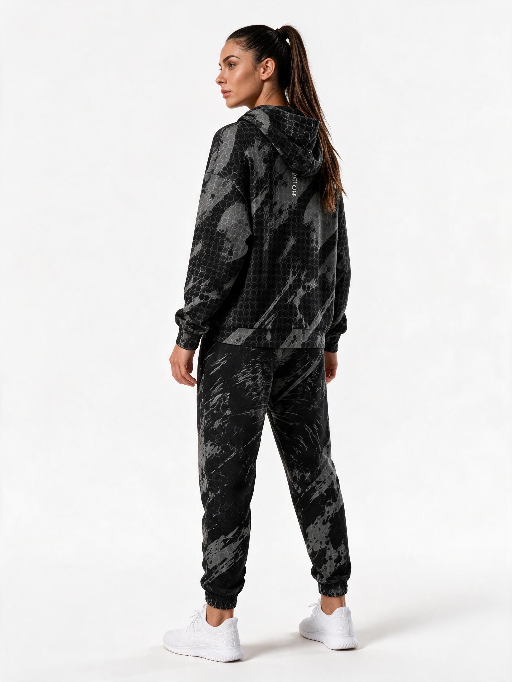 Gymwolves Women's zip hoodie predator