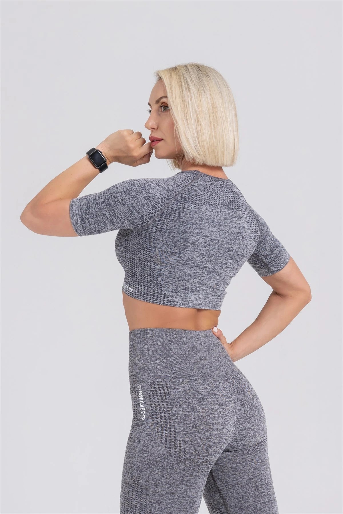 Gymwolves Women's Short Sleeve Seamless Sports T-Shirt