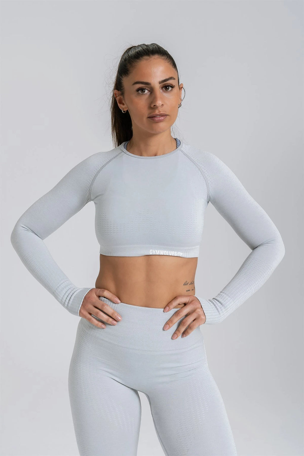 Gymwolves Women's Long Sleeve Seamless Sports T-Shirt