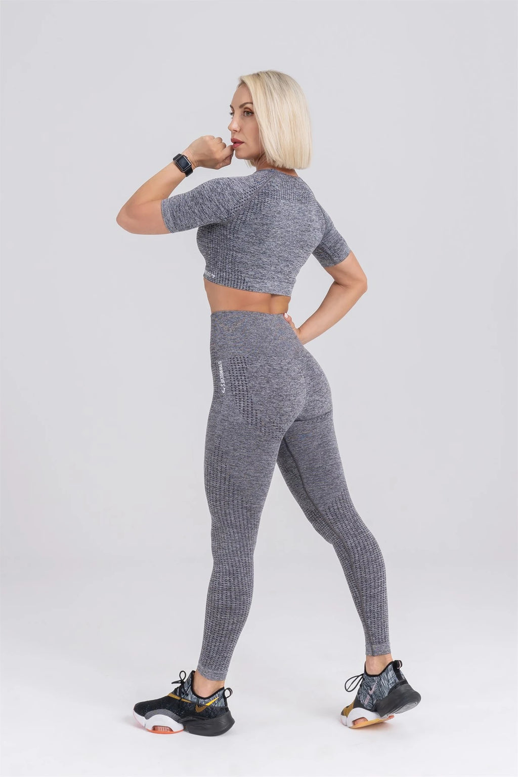 Gymwolves Women's Short Sleeve Seamless Sports T-Shirt