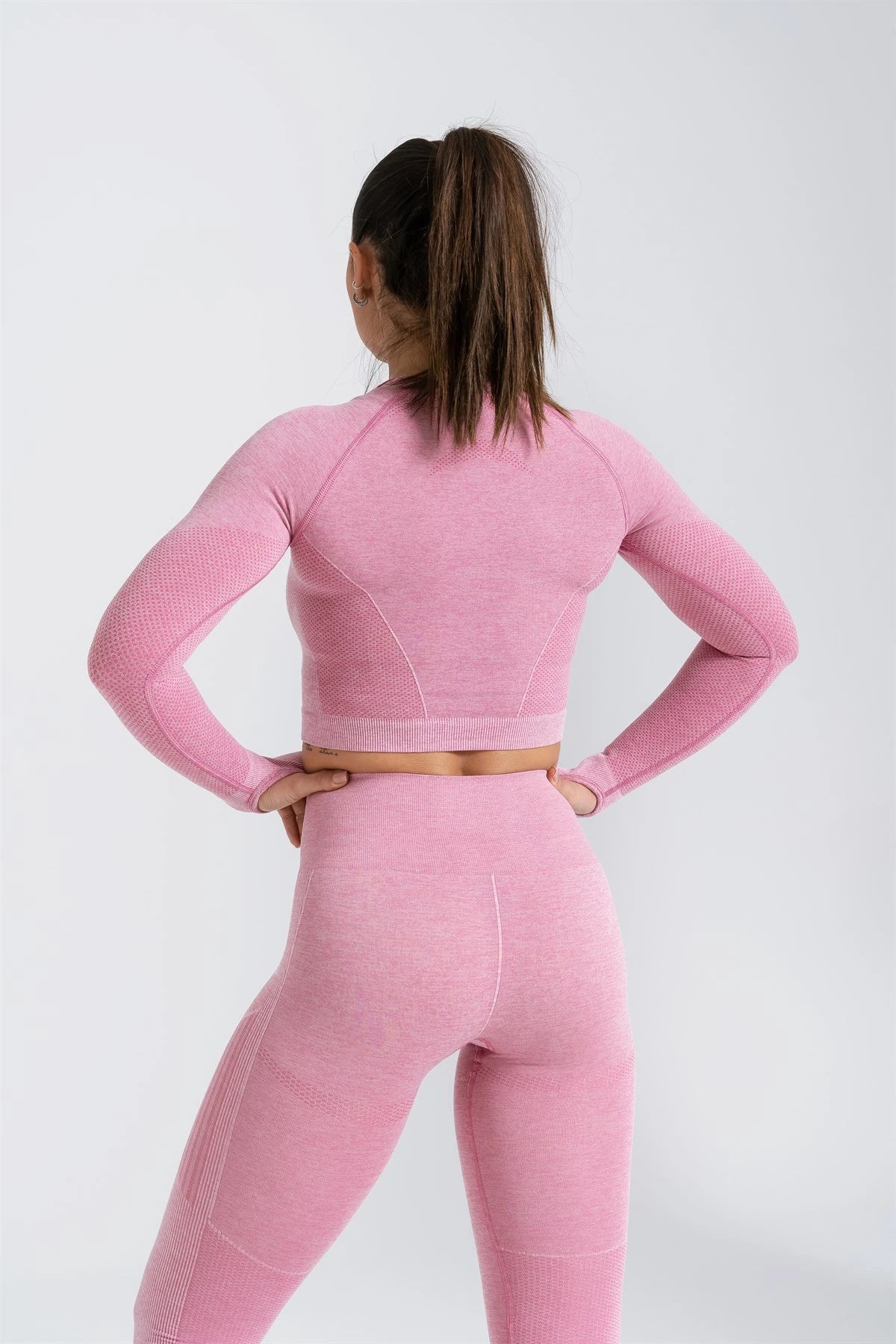 Gymwolves Women's Long Sleeve Seamless Sports T-Shirt